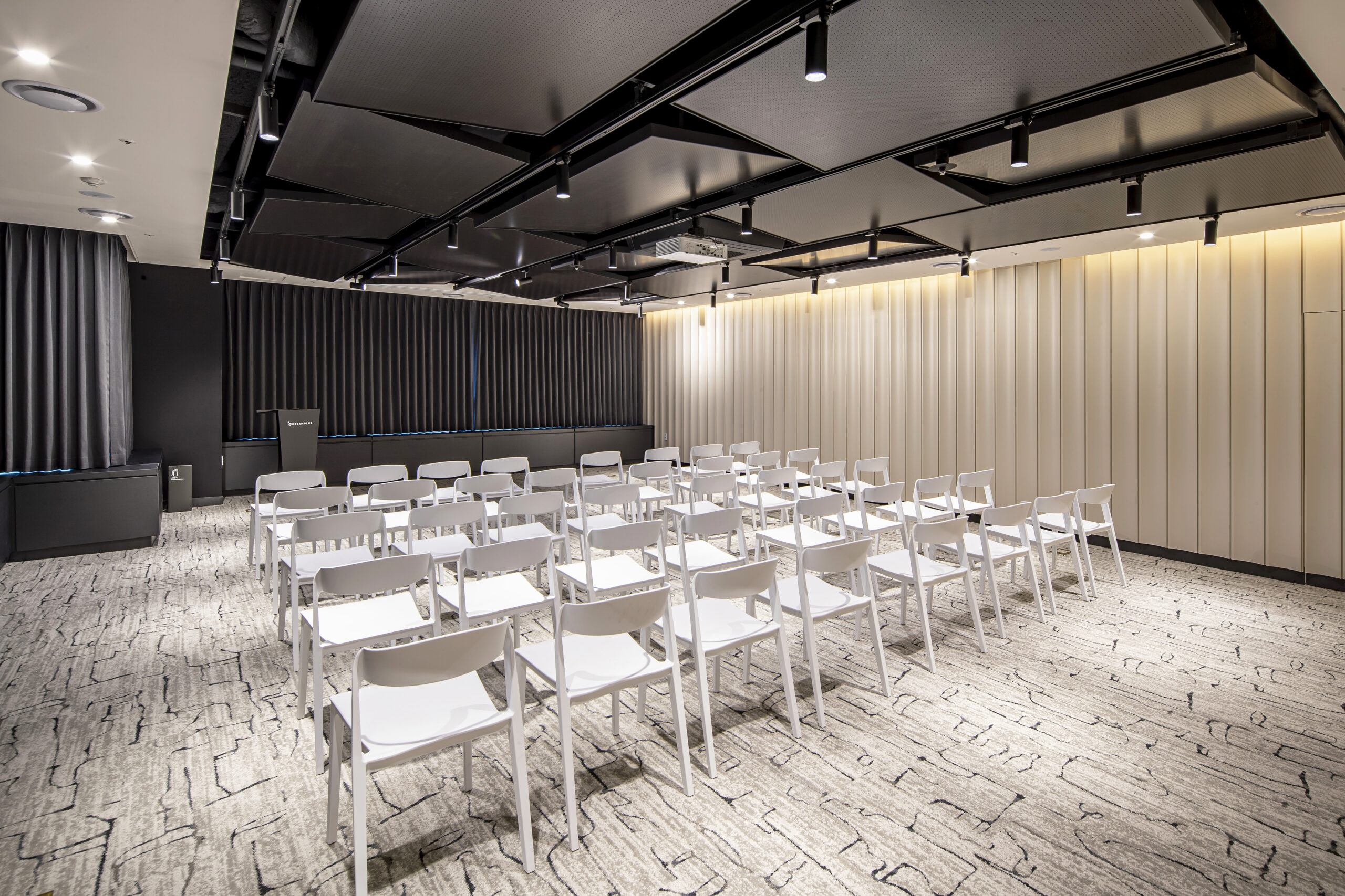 DR-EventHall-1 (1)