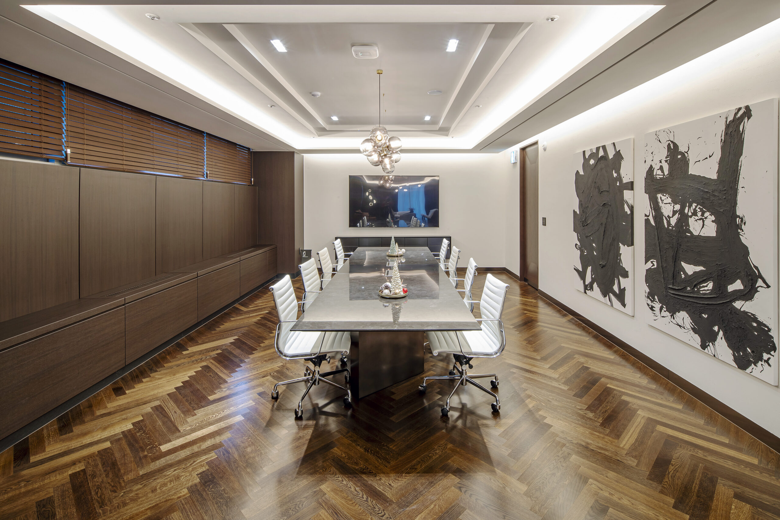 DR-executive rm (9)